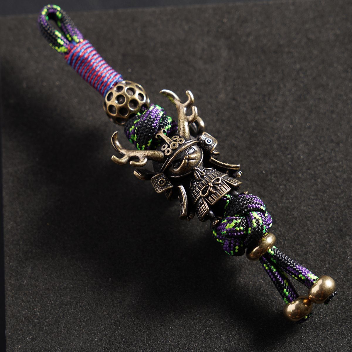 Colorful optional] Keychain key hand-woven brass paratrooper bag
