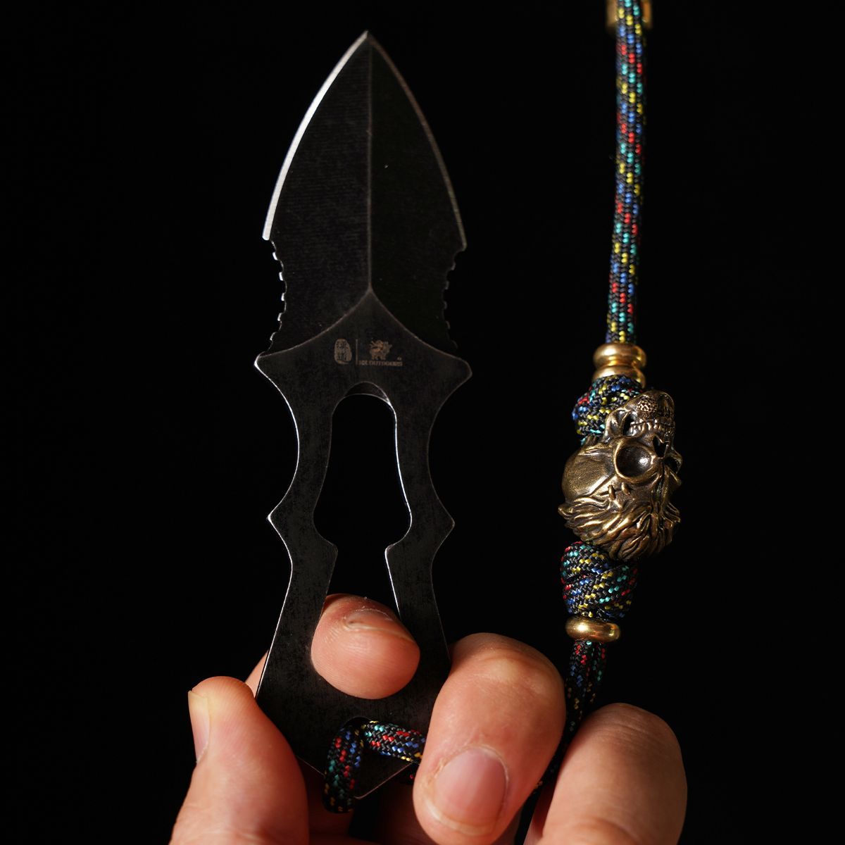 Handmade Skull Paracord Pendant