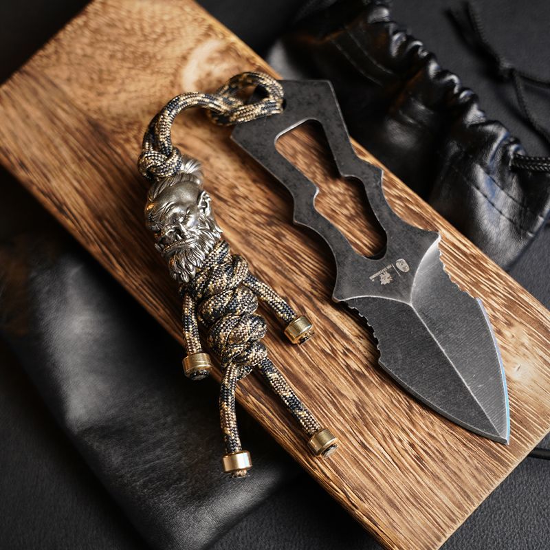 Handmade Orc Paracord Pendant – URUZX