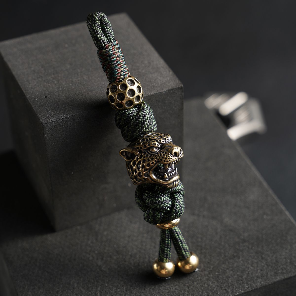 Handmade Leopard Head Paracord Pendant