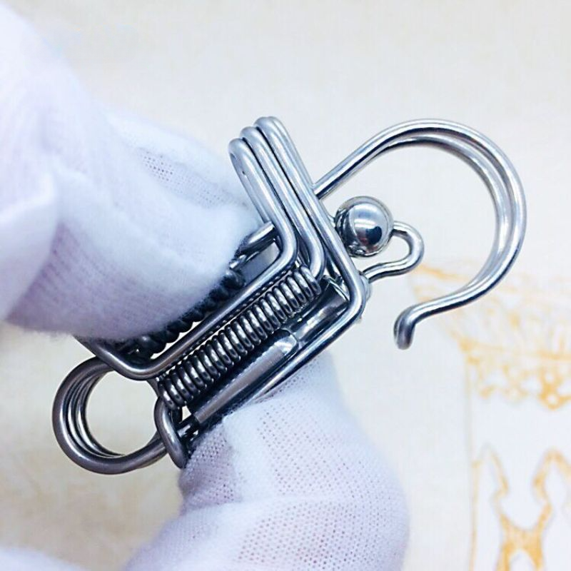 Vase Handmade Keychain [Steel & Brass]