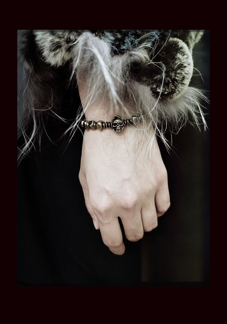 Square bead skull vintage brass bracelet