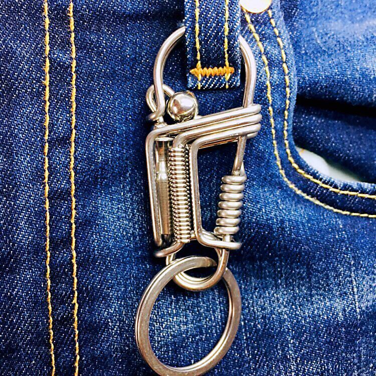 Vase Handmade Keychain [Steel & Brass]